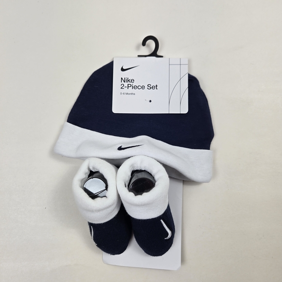 Nike Other - NEW Nike Infant Hat & Booties Set 0- 6 Months: Navy & White